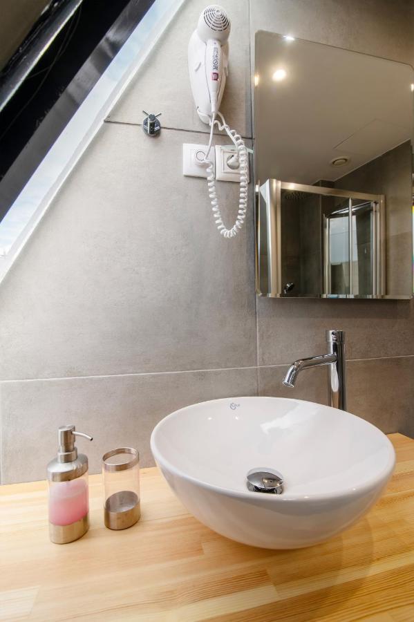 Olvia Suites Афины Экстерьер фото
