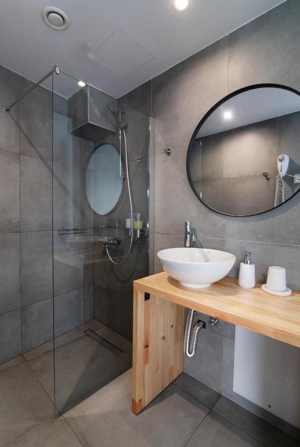 Olvia Suites Афины Экстерьер фото